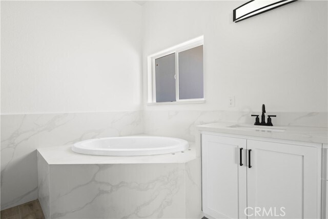 Building Photo - 6374 Cayucos Dr