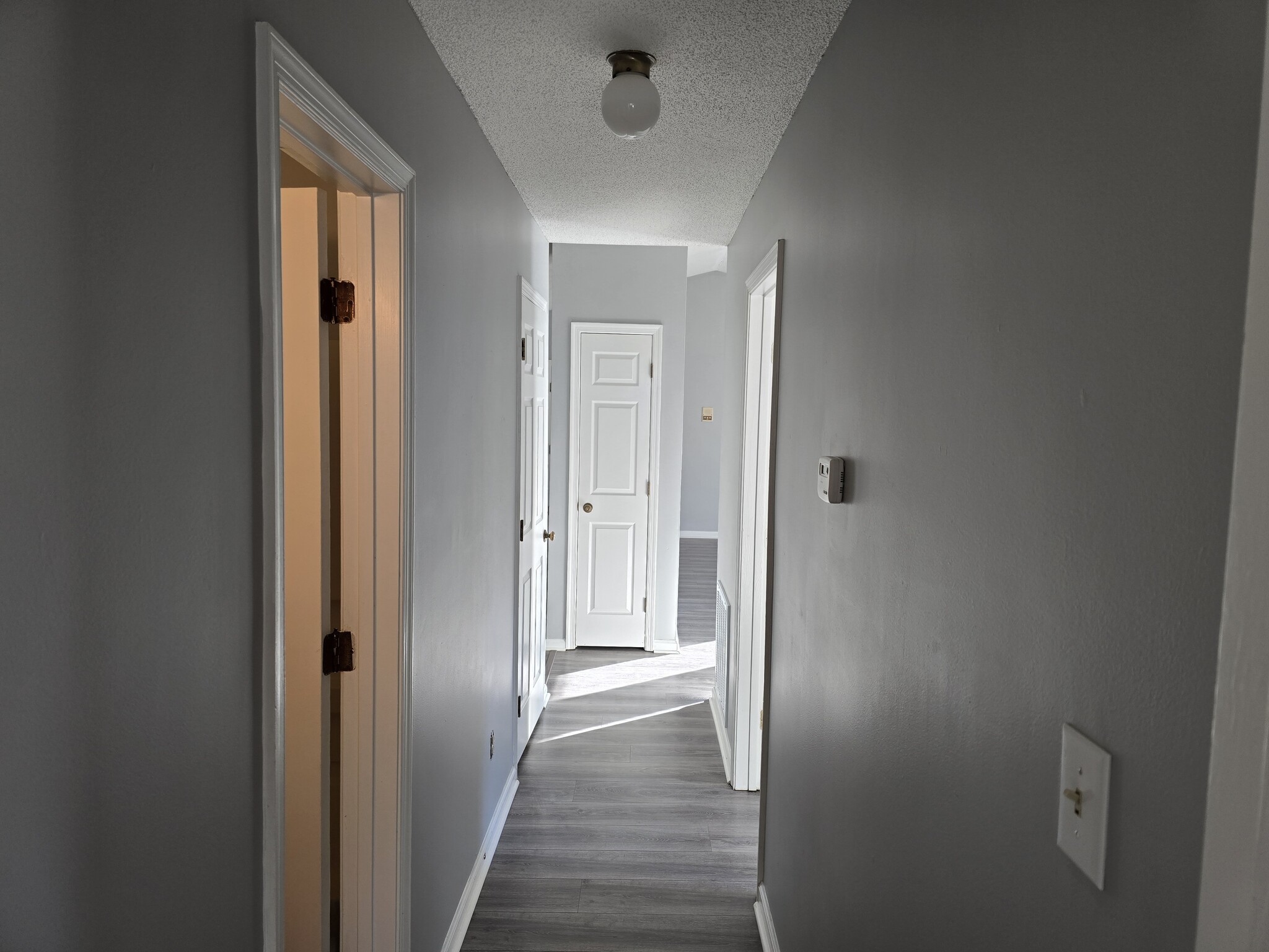 Hallway/ Pantry - 700 Glendale Dr