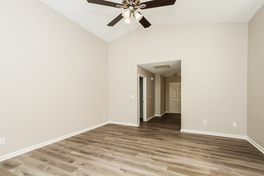 Building Photo - 128 Bosburg Dr