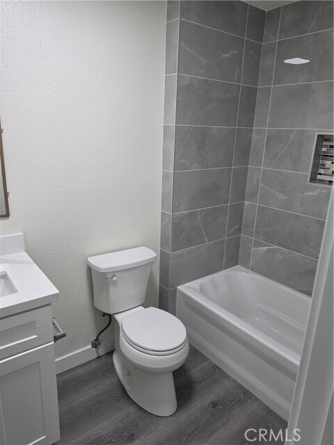 Building Photo - 1034 El Camino Dr