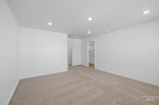 Building Photo - 4234 W Cirrus Ln