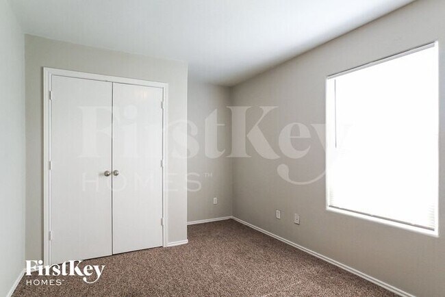 Building Photo - 402 Mystic Trail Loop