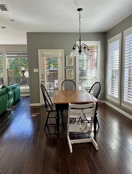 Building Photo - 2432 Greenbrook Dr