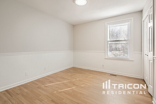 Building Photo - 616 Monte Carlo Dr