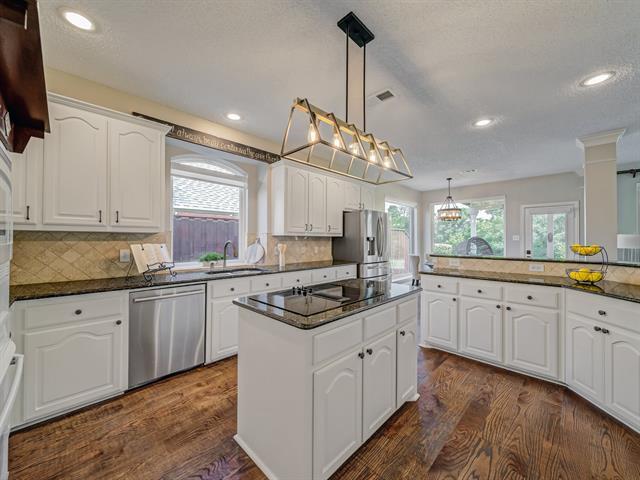 Building Photo - 520 Layton Dr