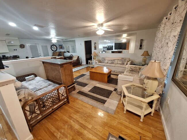 Building Photo - Gulf Access Home on Canal Available Now