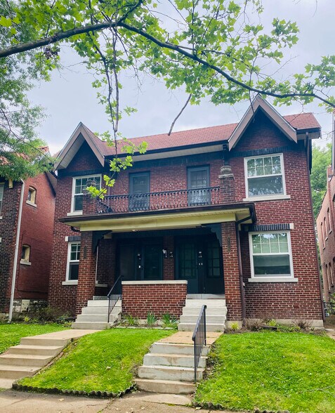 Building 4 Plex - new windos installed - 2127 Alfred Ave