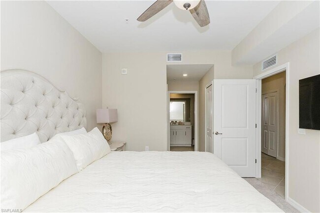 Building Photo - 5583 Double Eagle Cir
