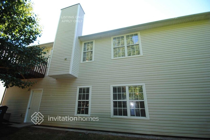 Building Photo - 3219 Sentinel Cir