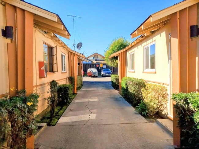 Building Photo - Cute 1bd Apartment on Ground Floor