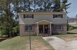 Building Photo - 2107 Meriwood Dr
