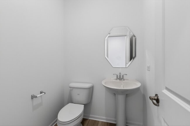 Building Photo - 247 Cooney Wy