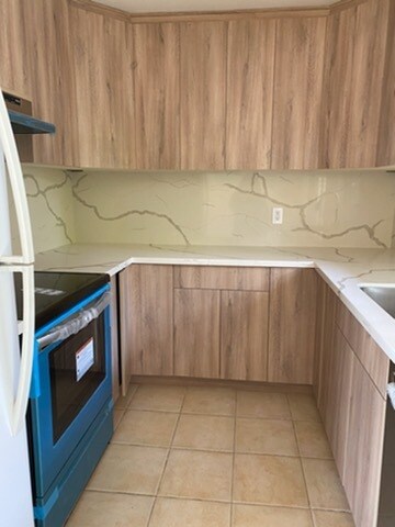 Building Photo - 11433 Rochester Ave