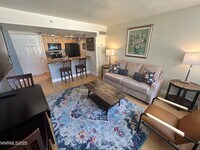 Building Photo - 450 N Arlington Ave