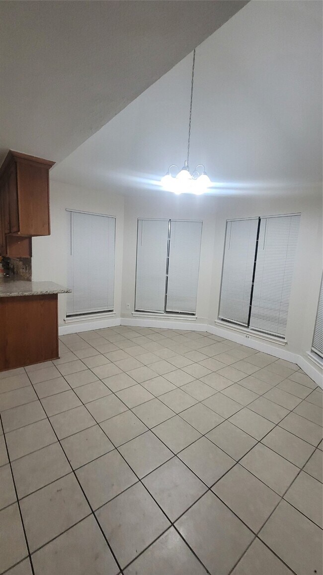 Building Photo - 14714 Ridgechase Ln