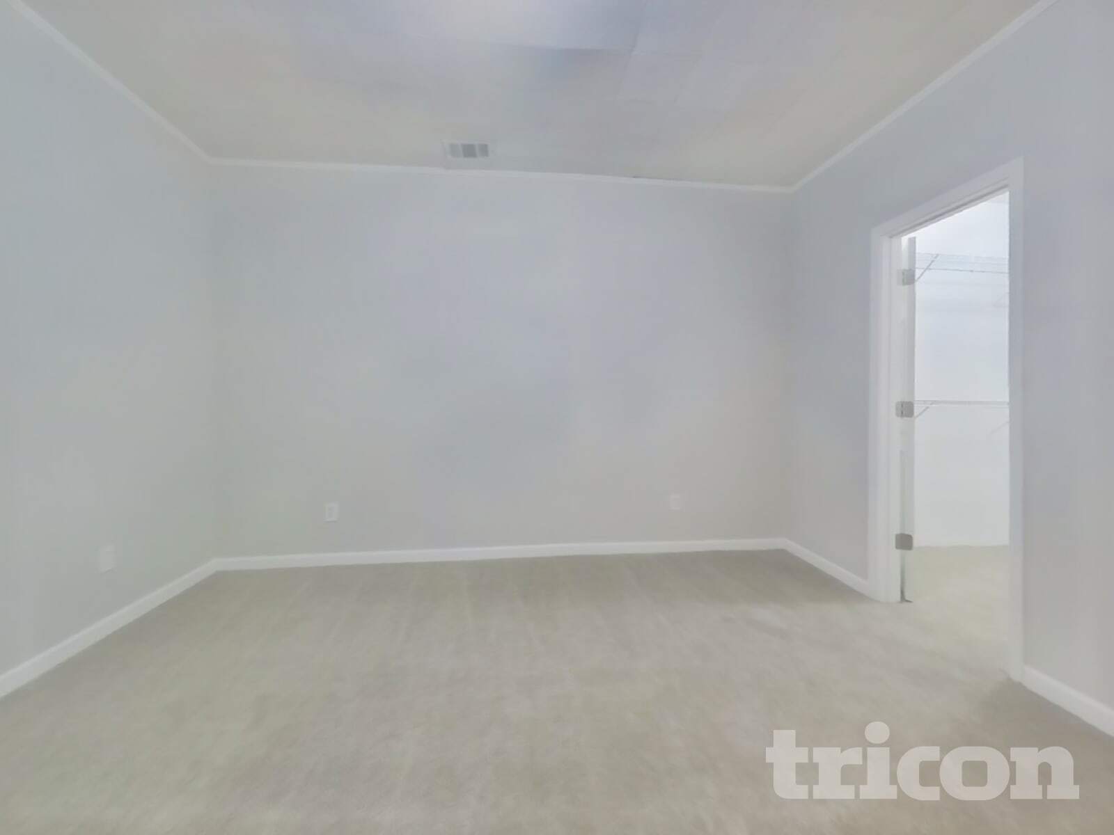 Building Photo - 2030 Township Dr