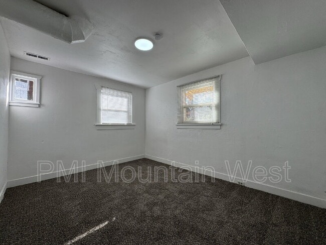 Building Photo - 538 S 1100 E