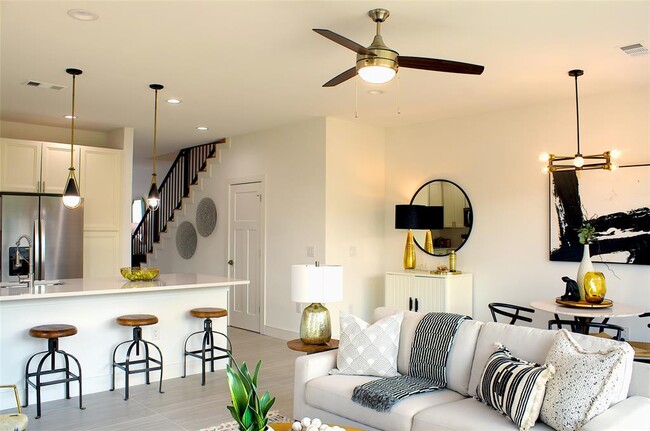 Building Photo - 300 Tesla Cir