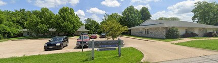 Building Photo - 1 Bed 1 Bath Apartment