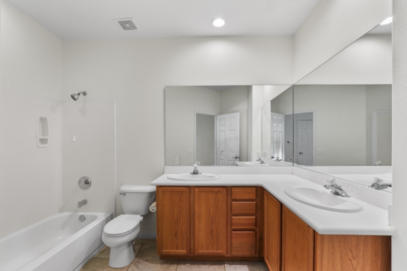 Building Photo - 74082 Daisy Ln