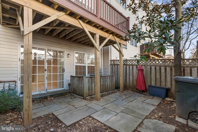 Building Photo - 351 Livermore Ln