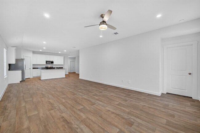Building Photo - 1703 Stelvio Pass Dr