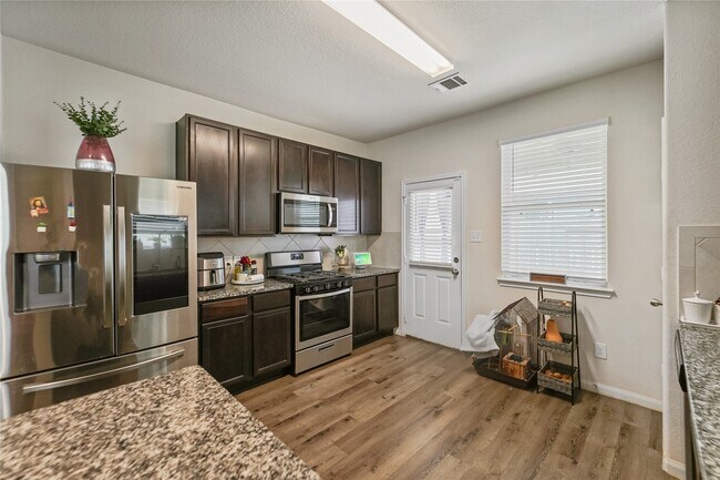Building Photo - 23659 Goodfellow Dr