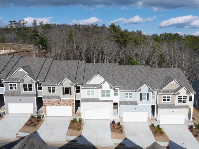 Building Photo - 30 Robinson Ridge