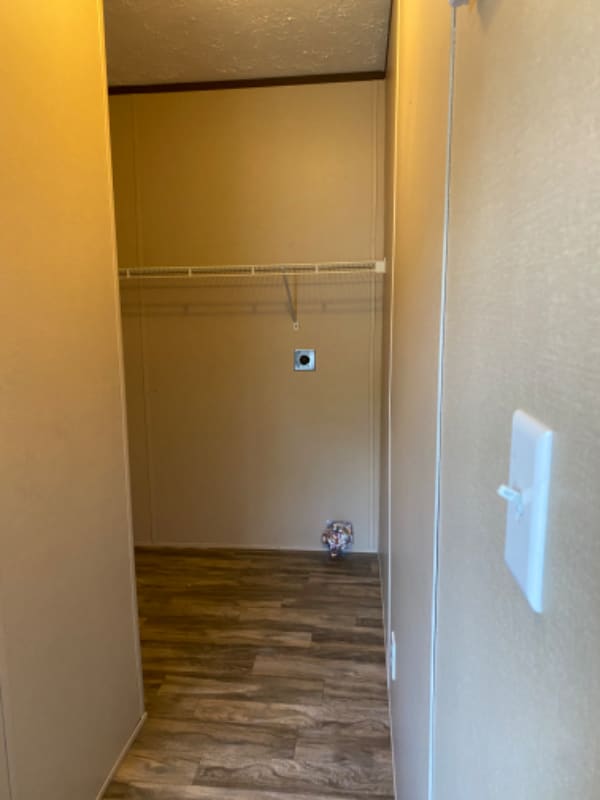 Building Photo - 10 Maryland Ave