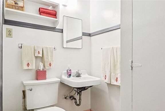 Building Photo - 3120 Fennel St