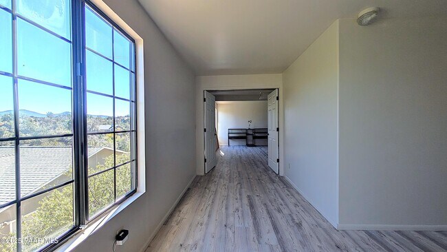 Building Photo - 4911 Hornet Dr