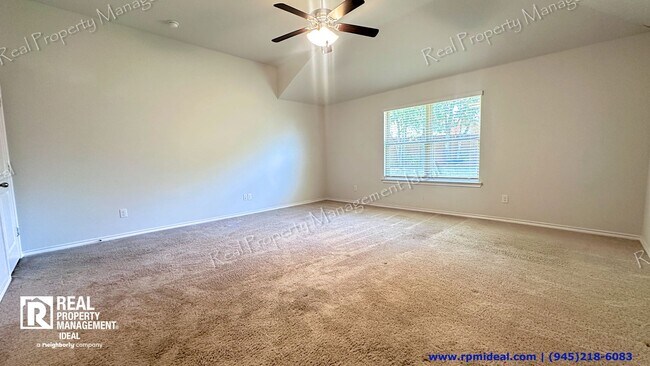 Building Photo - YOUR 3-BED, 2-BATH DREAM HOME AWAITS IN GRAND PRAIRIE