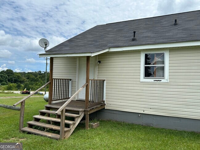 Building Photo - 2455 Pegasus Parkway