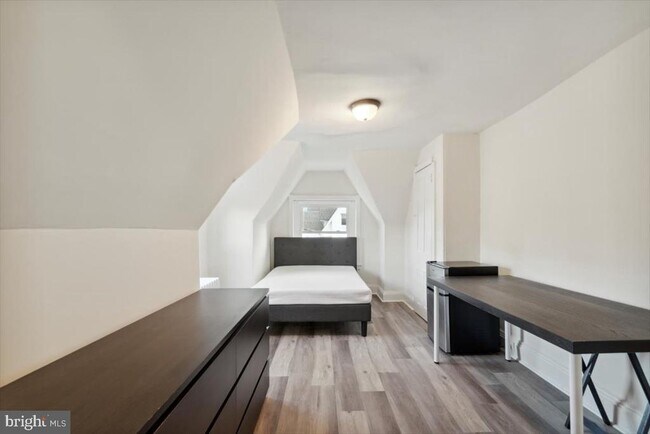 Building Photo - 3205 Winter St