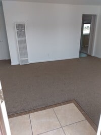 Building Photo - 257 East Ave