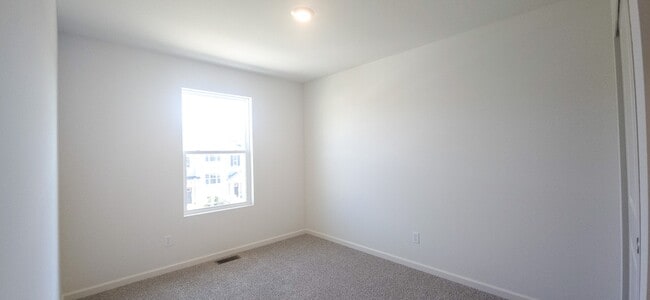 Building Photo - 8761 W 108th Dr