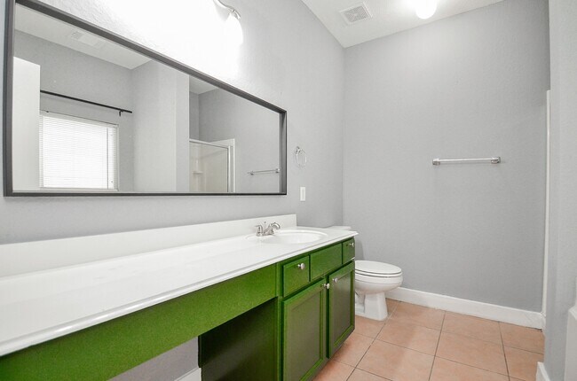 Building Photo - 11924 Prior Park Dr