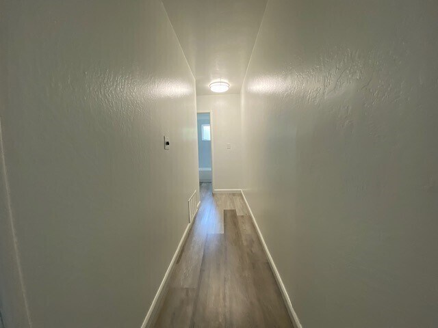 Building Photo - Beautiful Duplex in Rockin, CA!