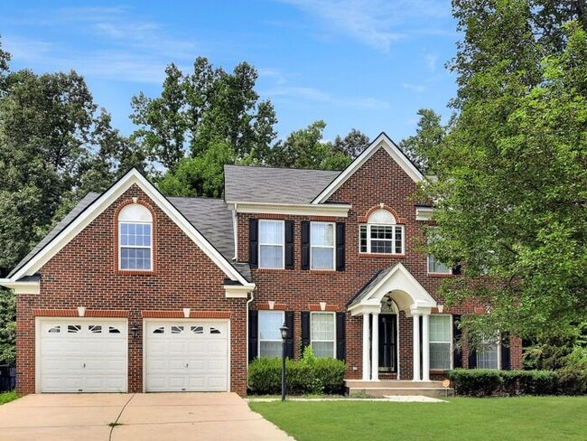Primary Photo - Single Family Home with 2 Car Garage Deck ...