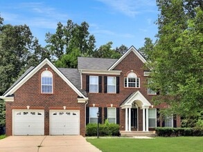 Building Photo - Single Family Home with 2 Car Garage Deck ...