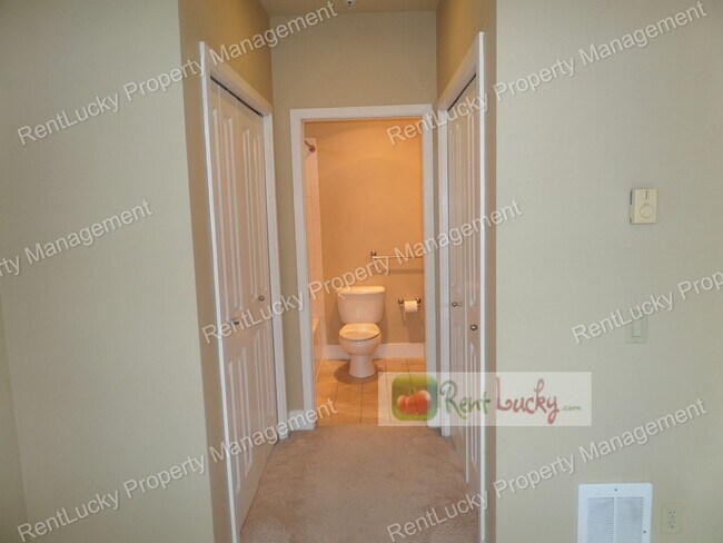 Building Photo - INCREDIBLE PRICE! Lovely CITY VIEW 2-Bedroom, 2 Bath Condo in Fremont Area w/Garage Parking!!