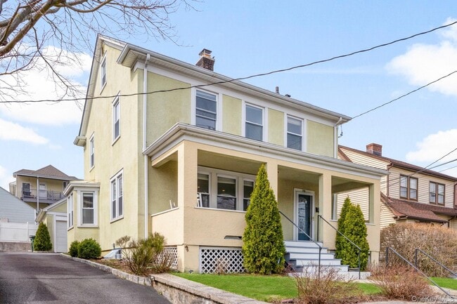 Building Photo - 70 Breckenridge Ave