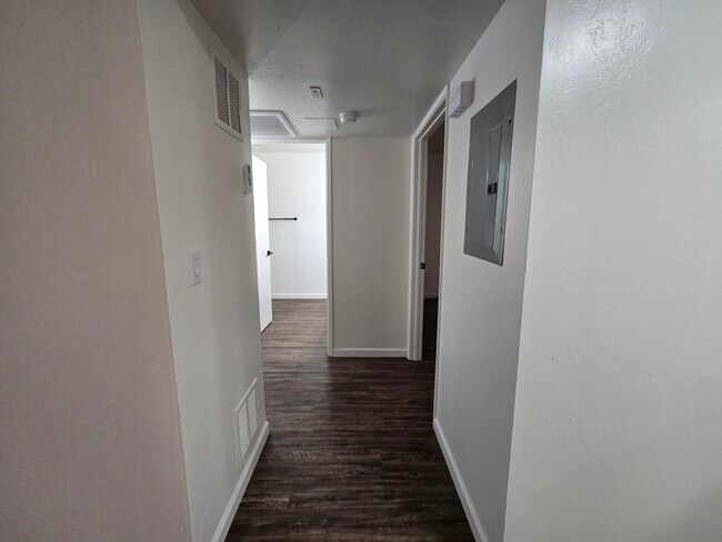 Building Photo - M&J Properties 161