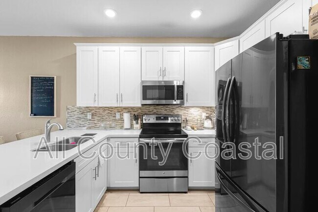 Building Photo - 13044 Anthorne Ln