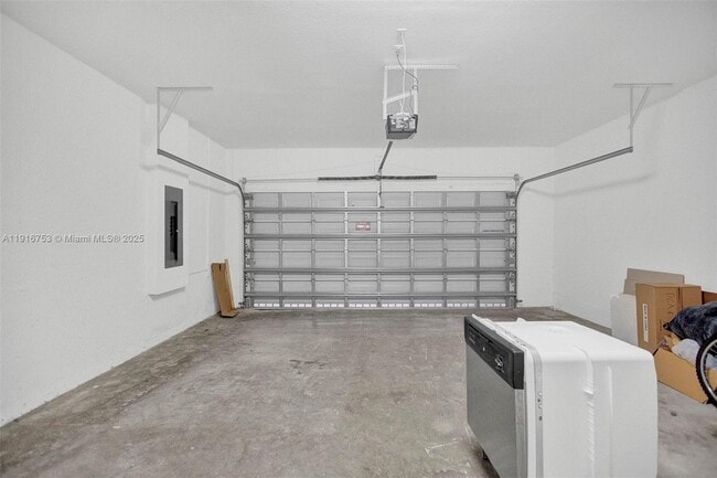 Building Photo - 3504 W 94th St