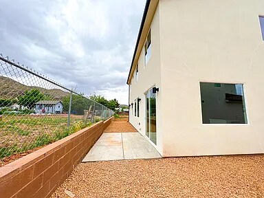 Building Photo - 366 Forty