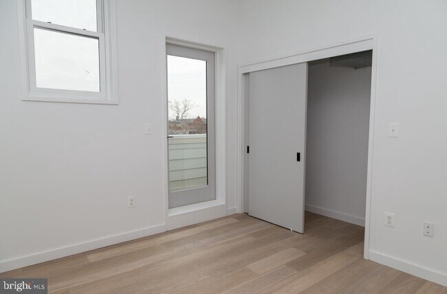 Building Photo - 1443 Euclid St NW