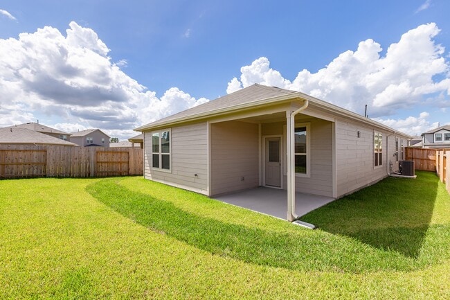 Building Photo - 16419 Windy Cove Ct