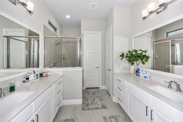 Building Photo - 467 Chambers Pl