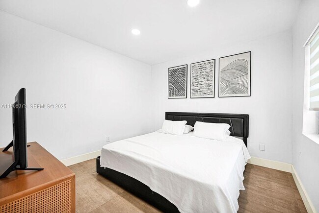 Building Photo - 85 NW 47th St